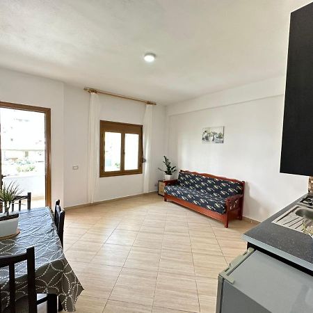 Vlora Villa With Private Parking Extérieur photo