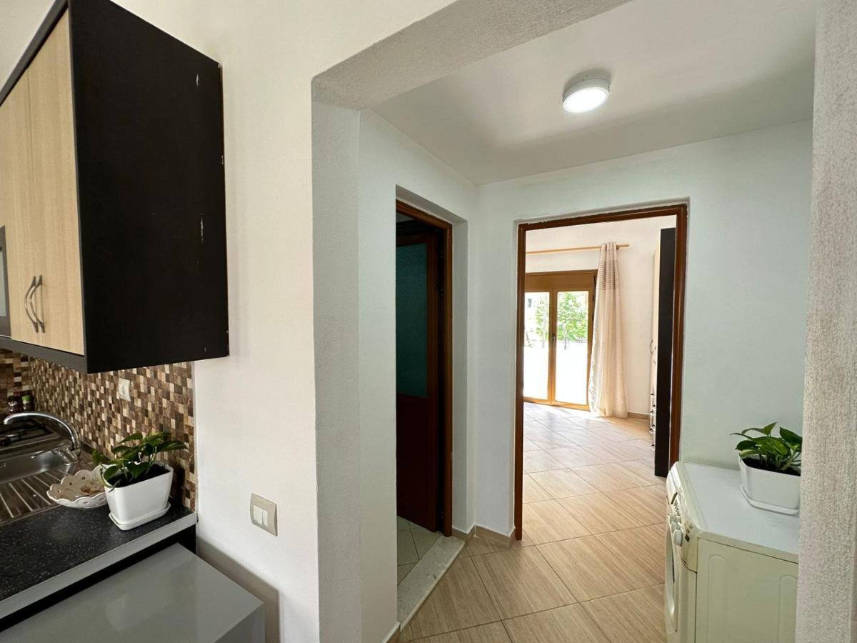 Vlora Villa With Private Parking Extérieur photo